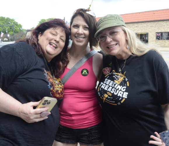 Treasure hunters get last clue in Falls